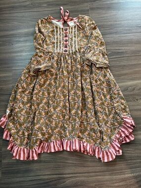 Wild Flowers Girls' Floral Ruffle Dress with Pink Trim Size 8